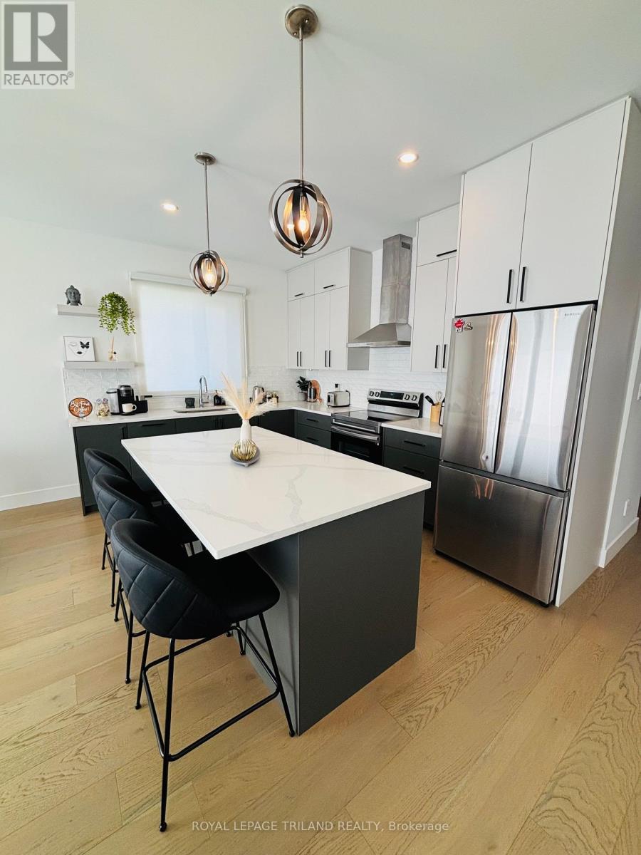 176 Winlow Way, Middlesex Centre, Ontario  N0L 1R0 - Photo 5 - X13232518