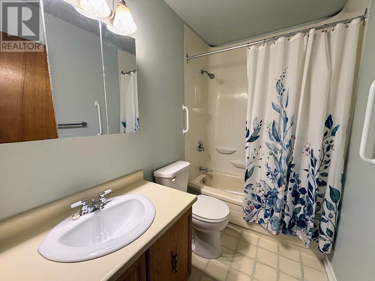 77 Matachewan Rd, Manitouwadge, Ontario  P0T 2C0 - Photo 17 - TB2600061