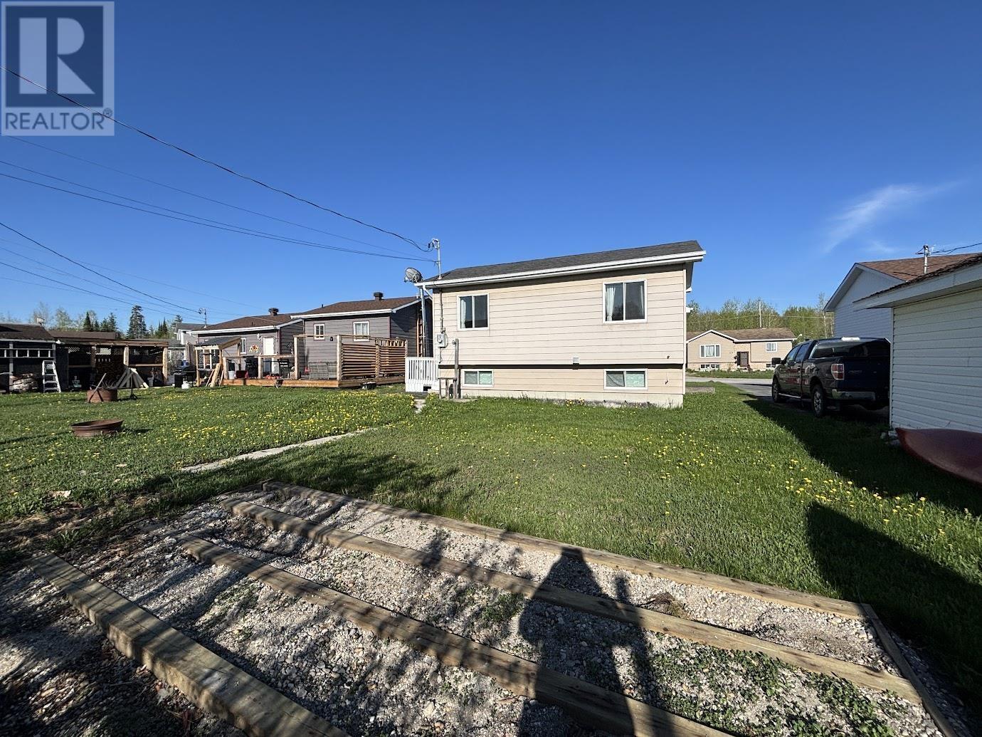 77 Matachewan Rd, Manitouwadge, Ontario  P0T 2C0 - Photo 40 - TB2600061