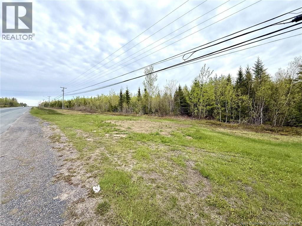 10.7 Acres Rue Du Portage, Caraquet, New Brunswick  E1W 1A8 - Photo 3 - NB140896