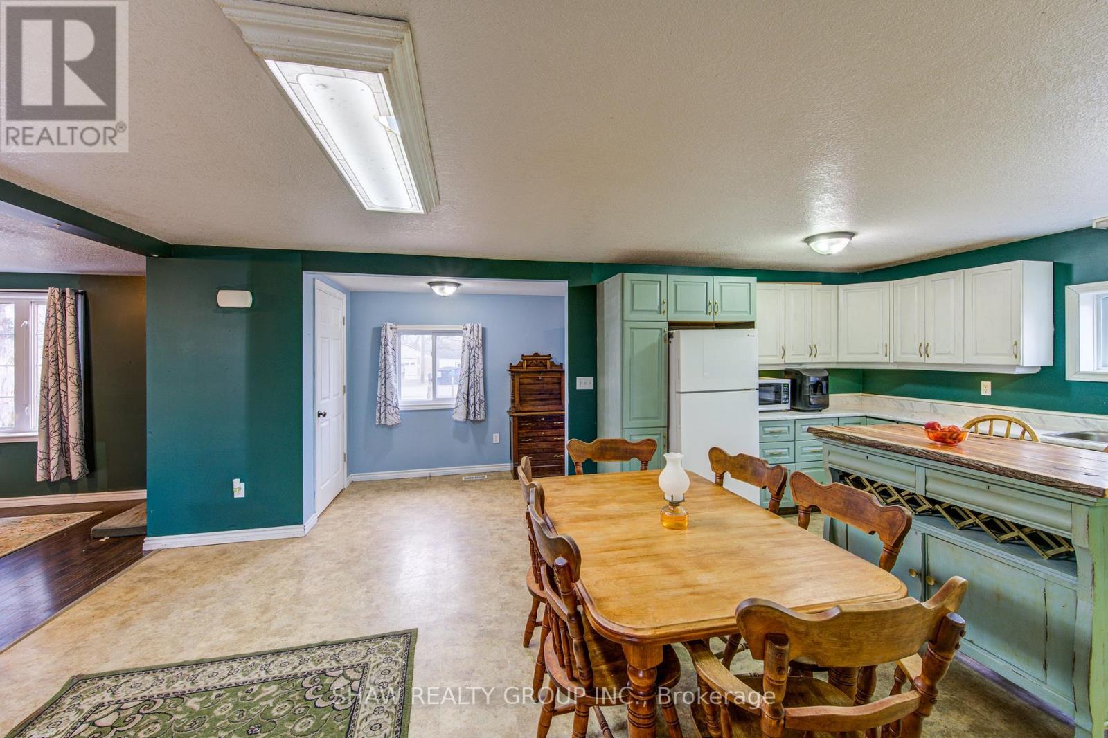 853 Norfolk County 28 Road, Norfolk, Ontario  N0E 1G0 - Photo 13 - X12929414