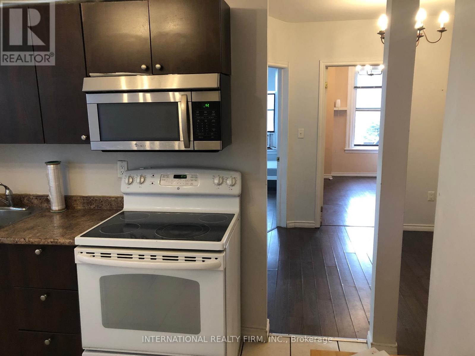 2 - 201 Dundas Street E, Toronto, Ontario  M5A 1Z4 - Photo 2 - C13232376