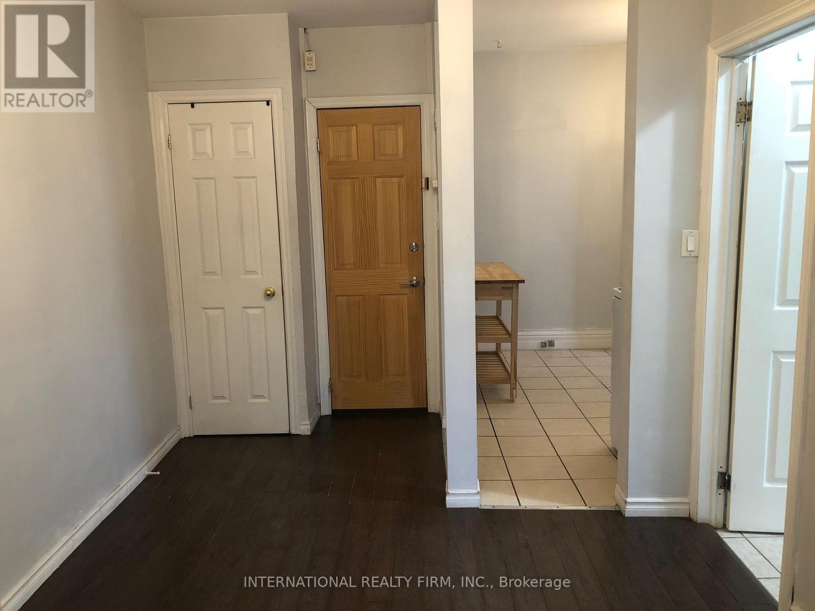 2 - 201 Dundas Street E, Toronto, Ontario  M5A 1Z4 - Photo 5 - C13232376