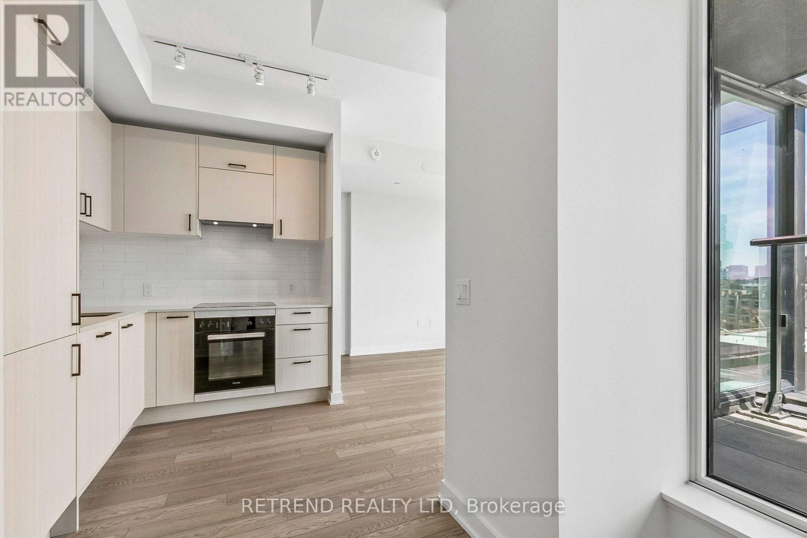 607 - 5 Quarrington Lane, Toronto, Ontario  M3C 0S5 - Photo 9 - C13232474