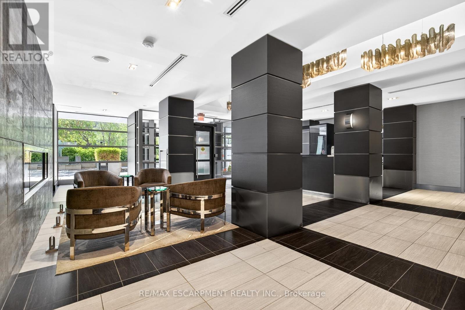 806 - 399 Adelaide Street W, Toronto, Ontario  M5V 1S1 - Photo 3 - C13232478