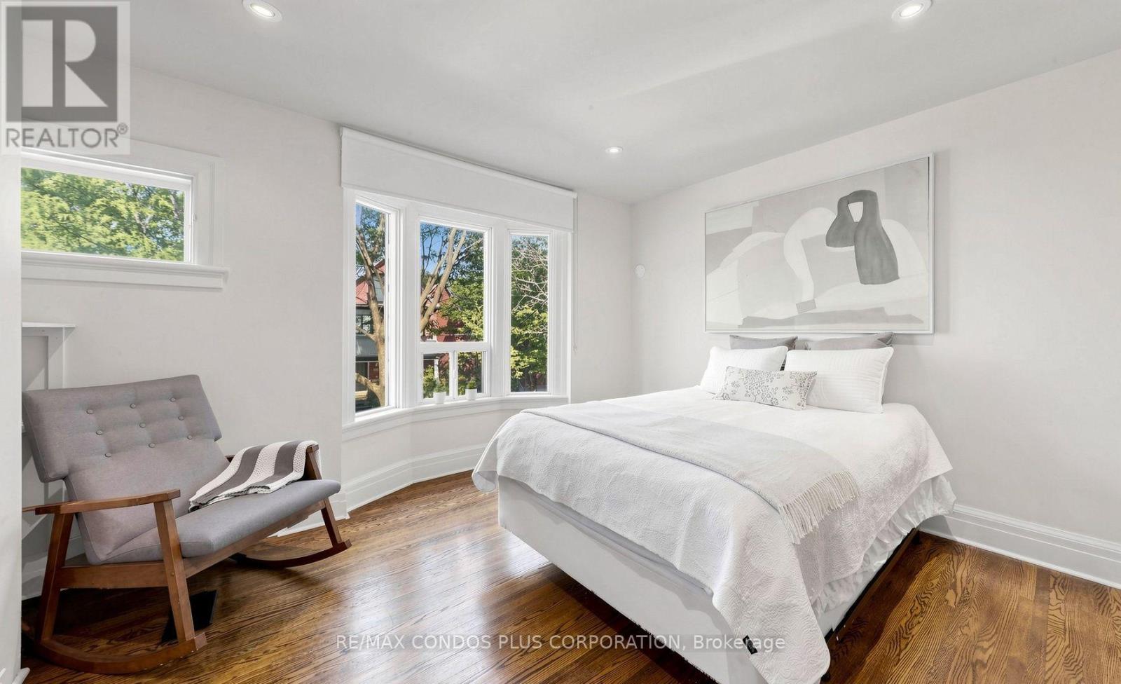 212 Albany Avenue, Toronto, Ontario  M5R 3C6 - Photo 13 - C13232498