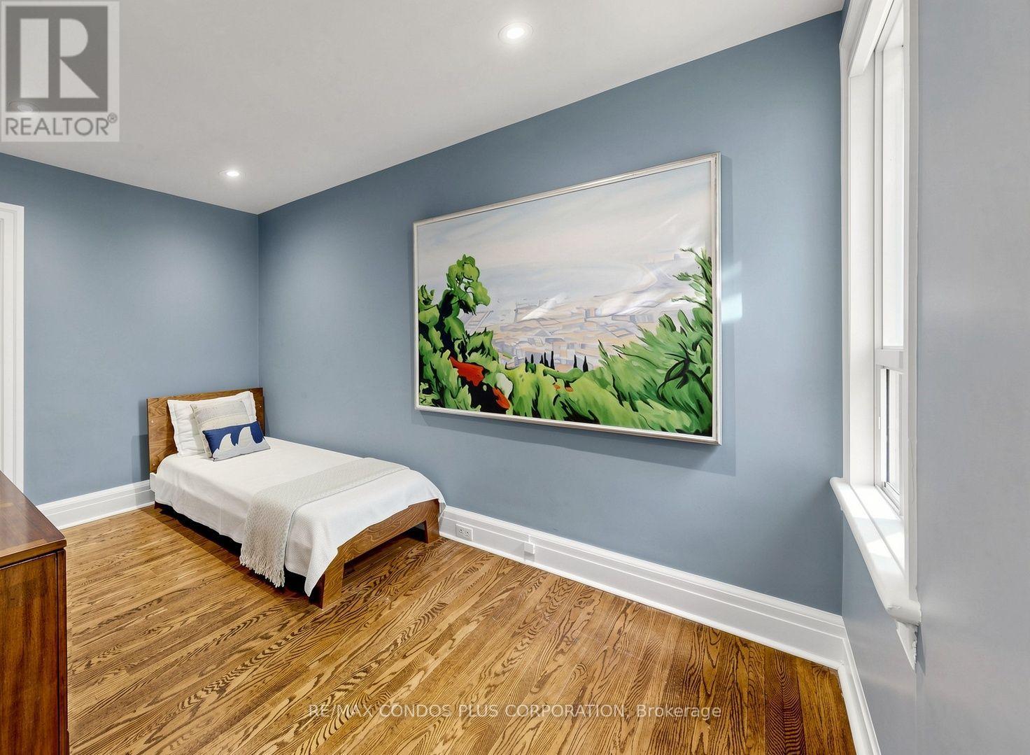 212 Albany Avenue, Toronto, Ontario  M5R 3C6 - Photo 15 - C13232498