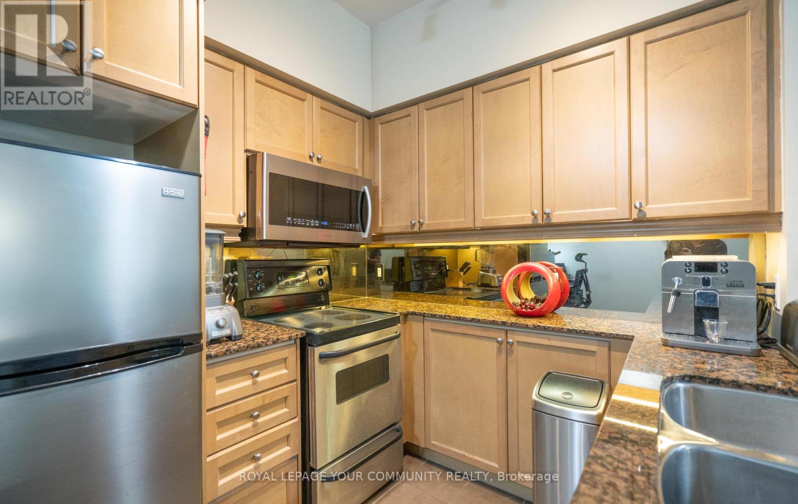 805 - 319 Merton Street, Toronto, Ontario  M4S 1A5 - Photo 4 - C13232500