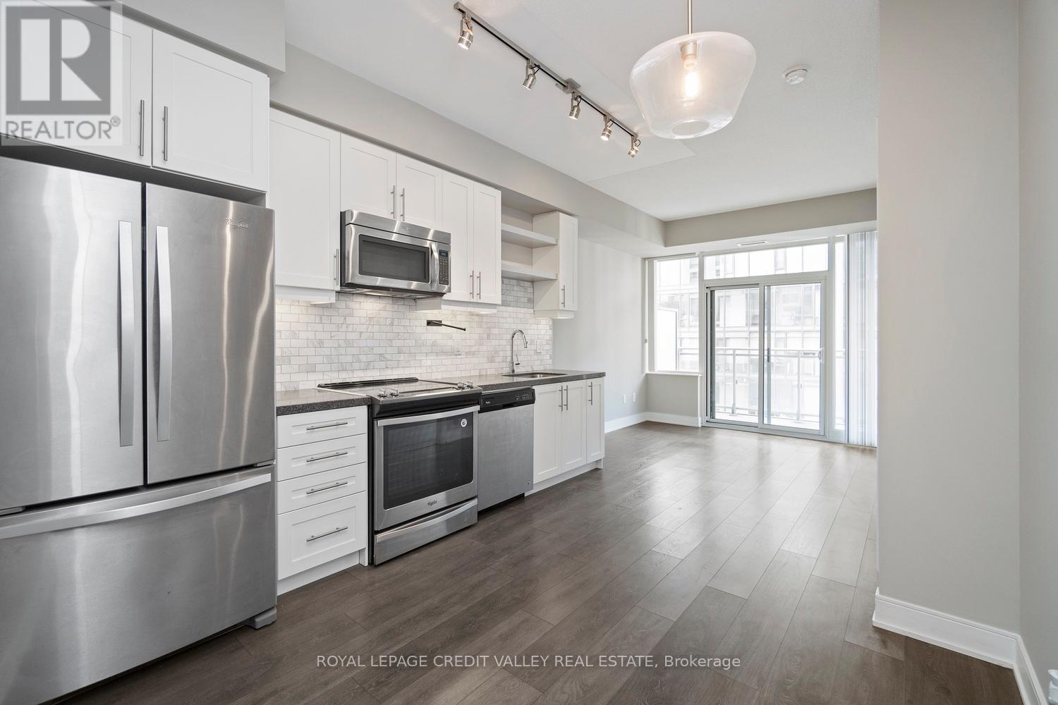 1732 - 525 Adelaide Street W, Toronto, Ontario  M5V 0N7 - Photo 6 - C13232512