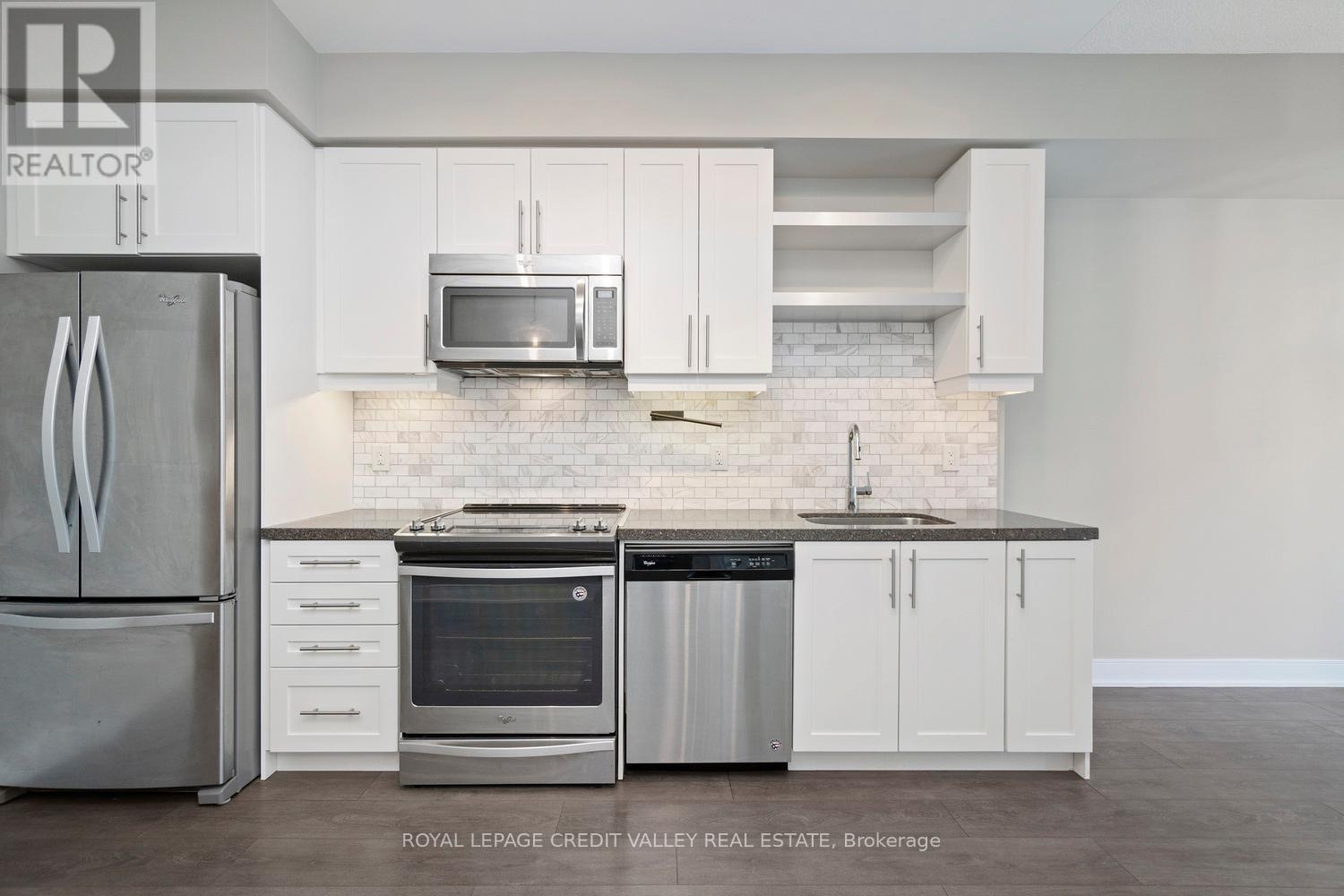 1732 - 525 Adelaide Street W, Toronto, Ontario  M5V 0N7 - Photo 7 - C13232512