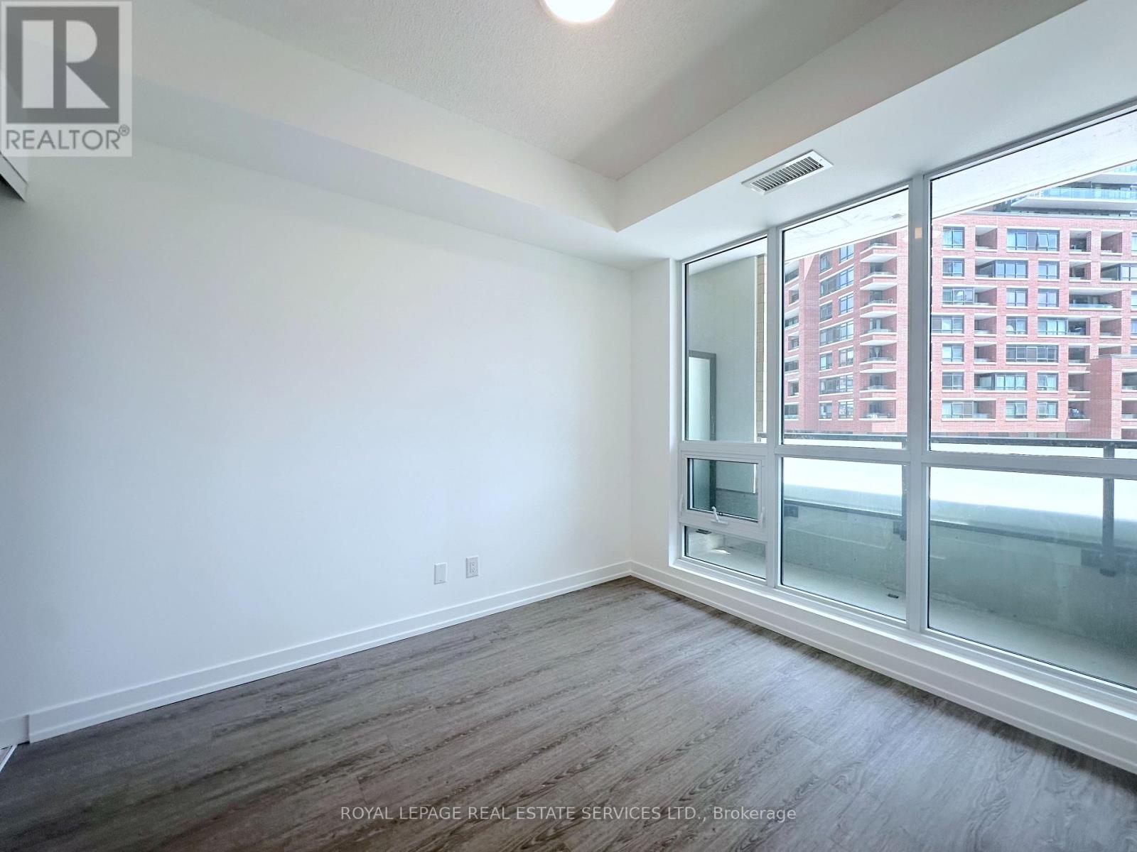 305 - 25 Kitney Drive, Ajax, Ontario  L1S 4S4 - Photo 6 - E13232384