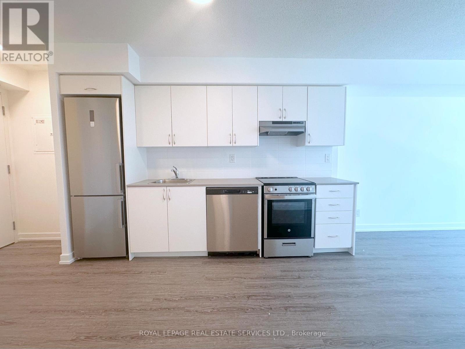 423 - 25 Kitney Drive, Ajax, Ontario  L1S 4S4 - Photo 3 - E13232386