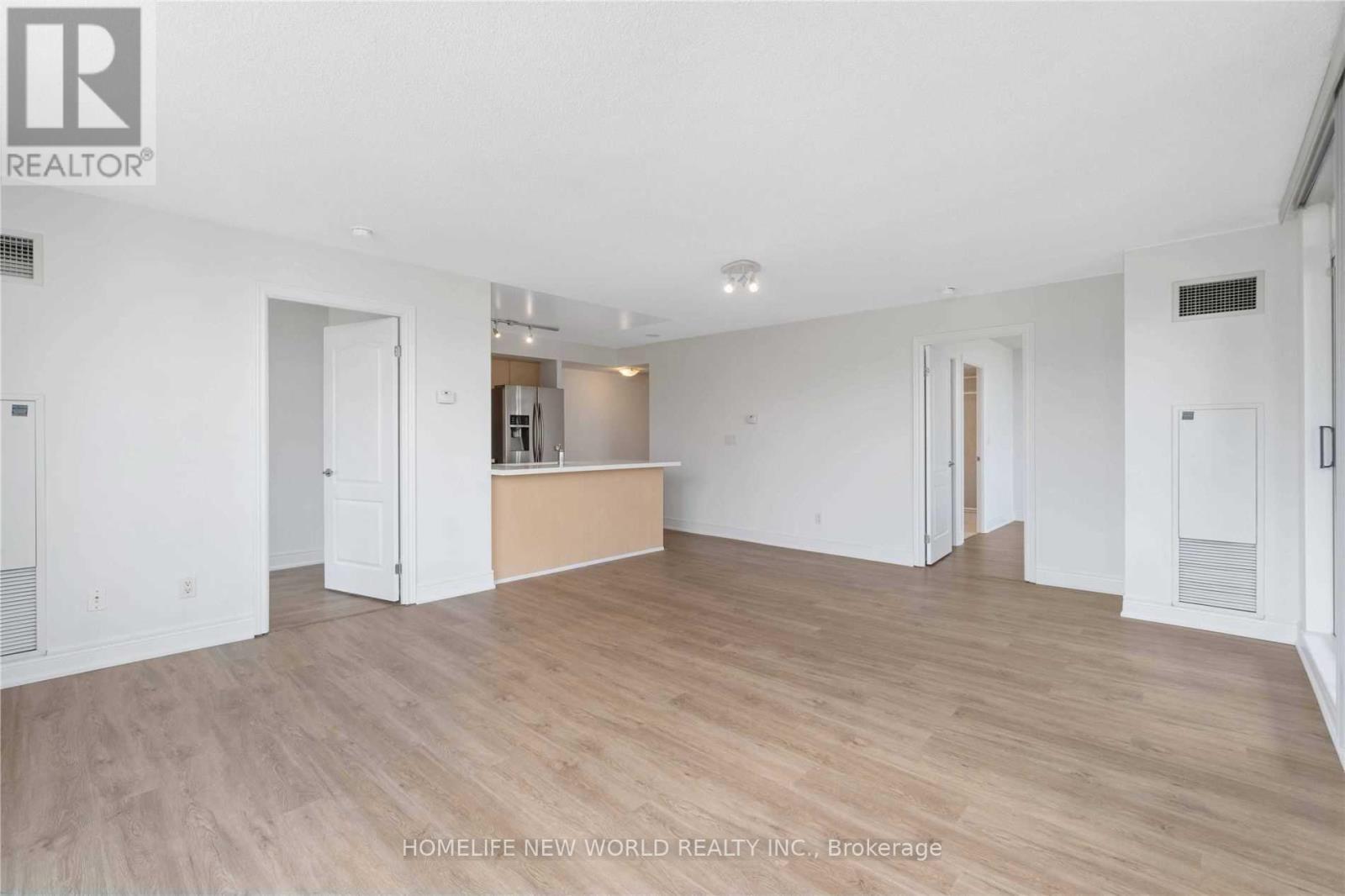 220 - 62 Suncrest Boulevard, Markham, Ontario  L3T 7Y6 - Photo 8 - N13232426