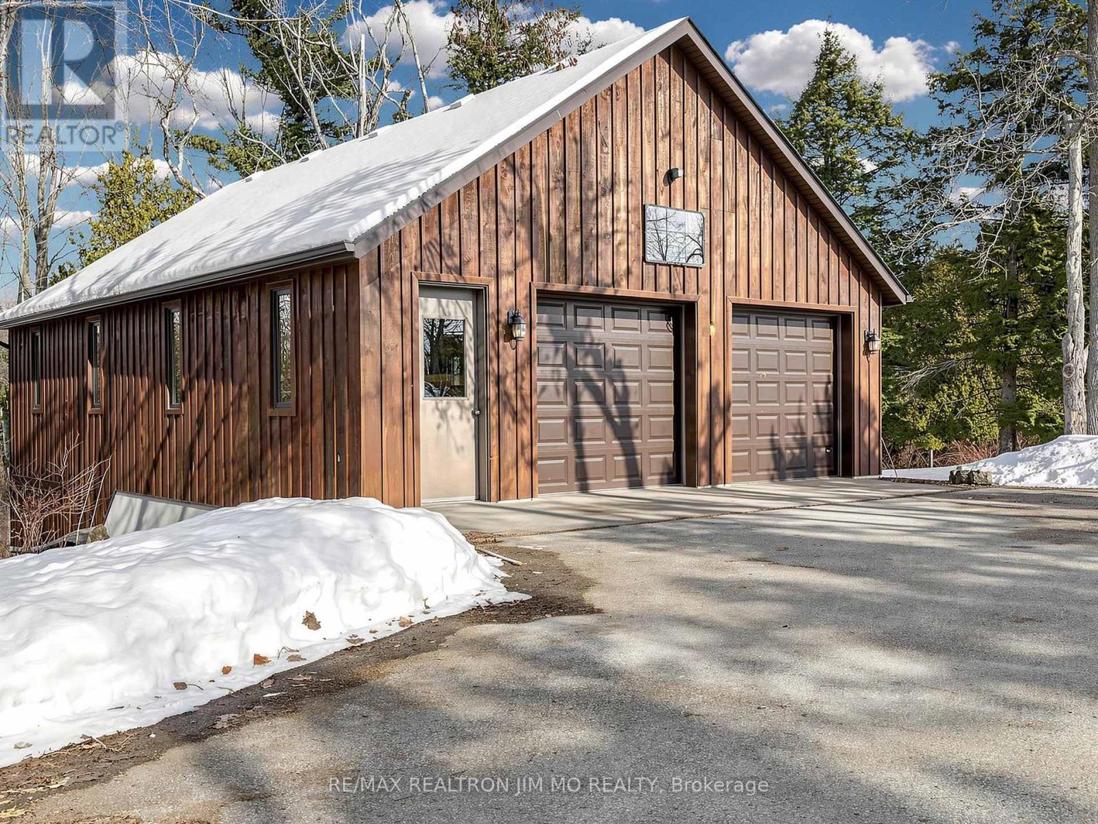 1785 Davis Drive W, King, Ontario  L3Y 4V9 - Photo 47 - N13232452