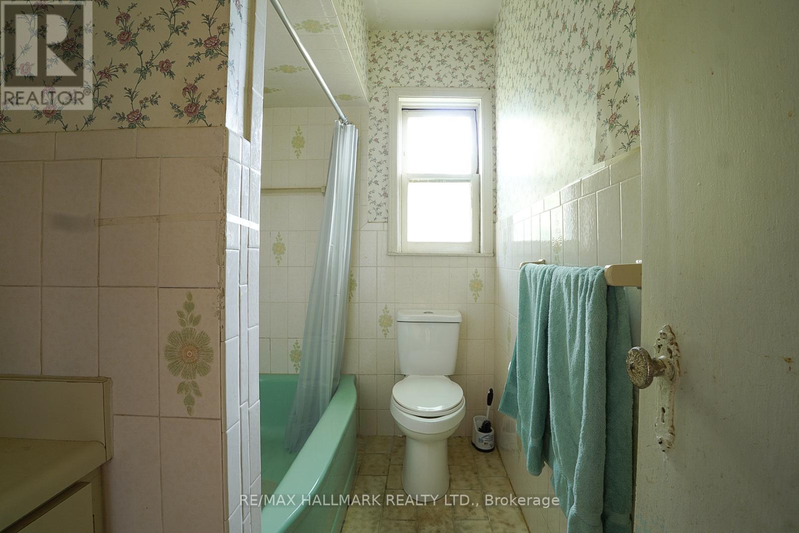 63 Highview Avenue, Toronto, Ontario  M1N 2H4 - Photo 9 - E13220242