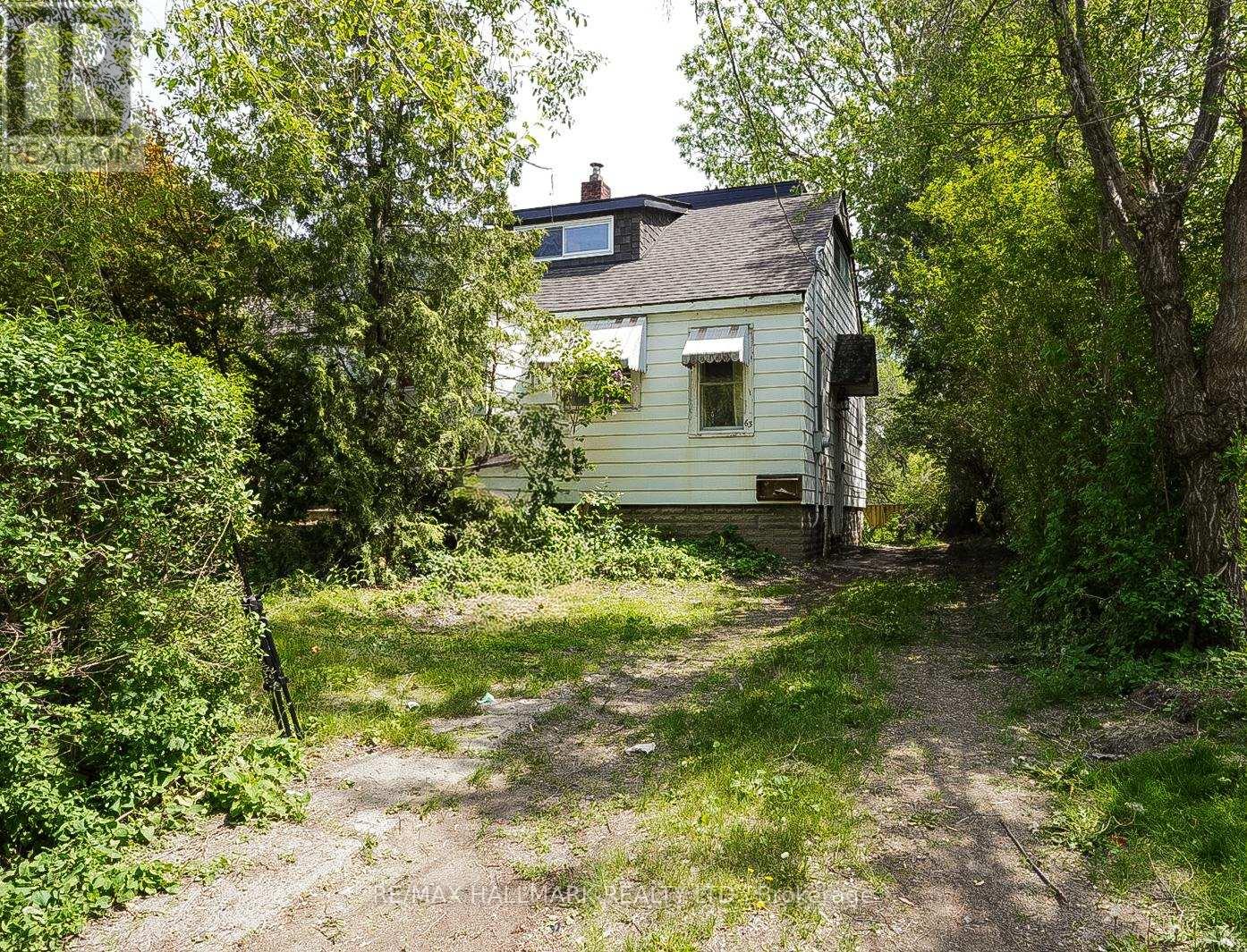 63 HIGHVIEW AVENUE, Toronto, Ontario