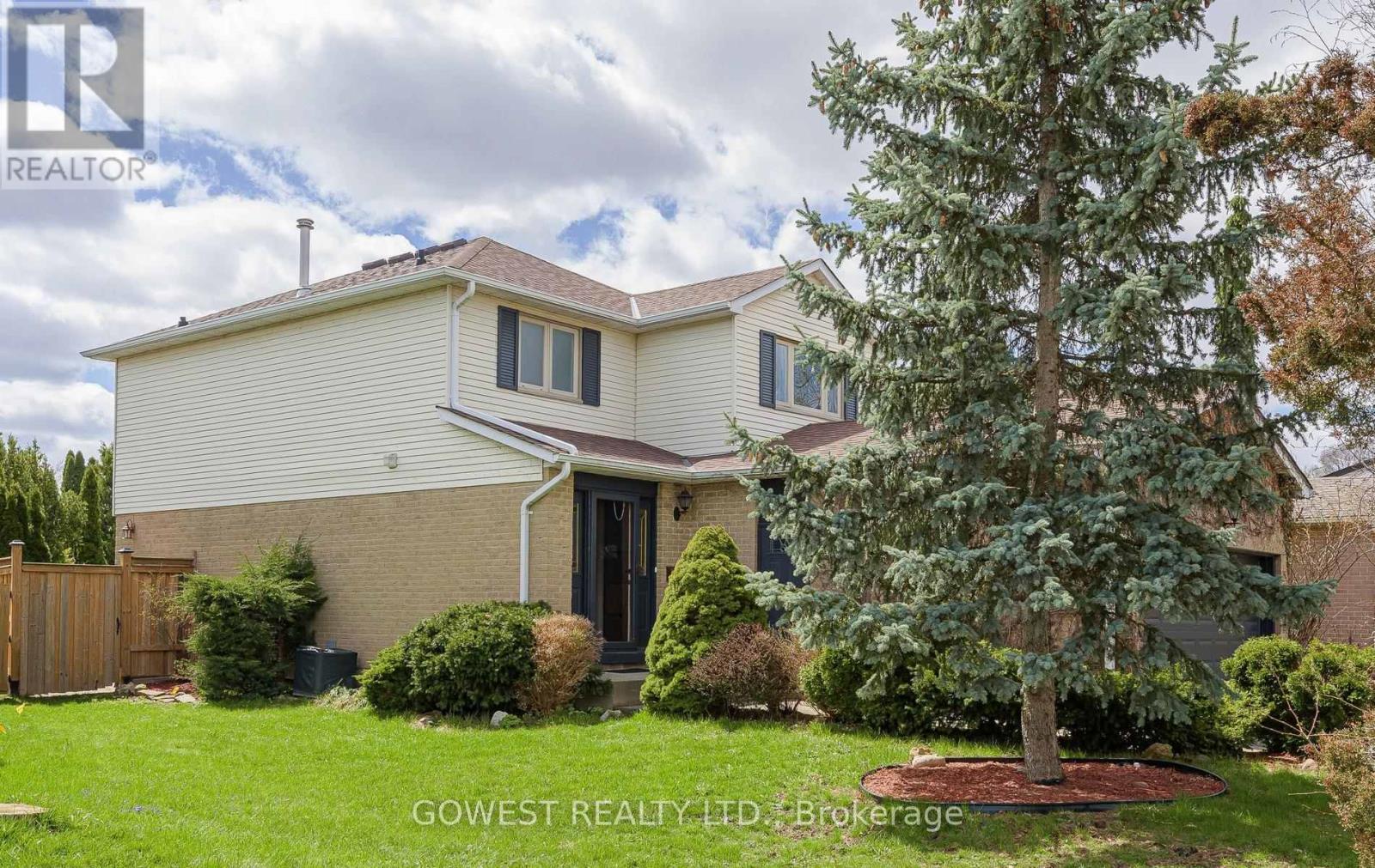 6564 Edenwood Drive, Mississauga, Ontario  L5N 3L7 - Photo 2 - W13232356