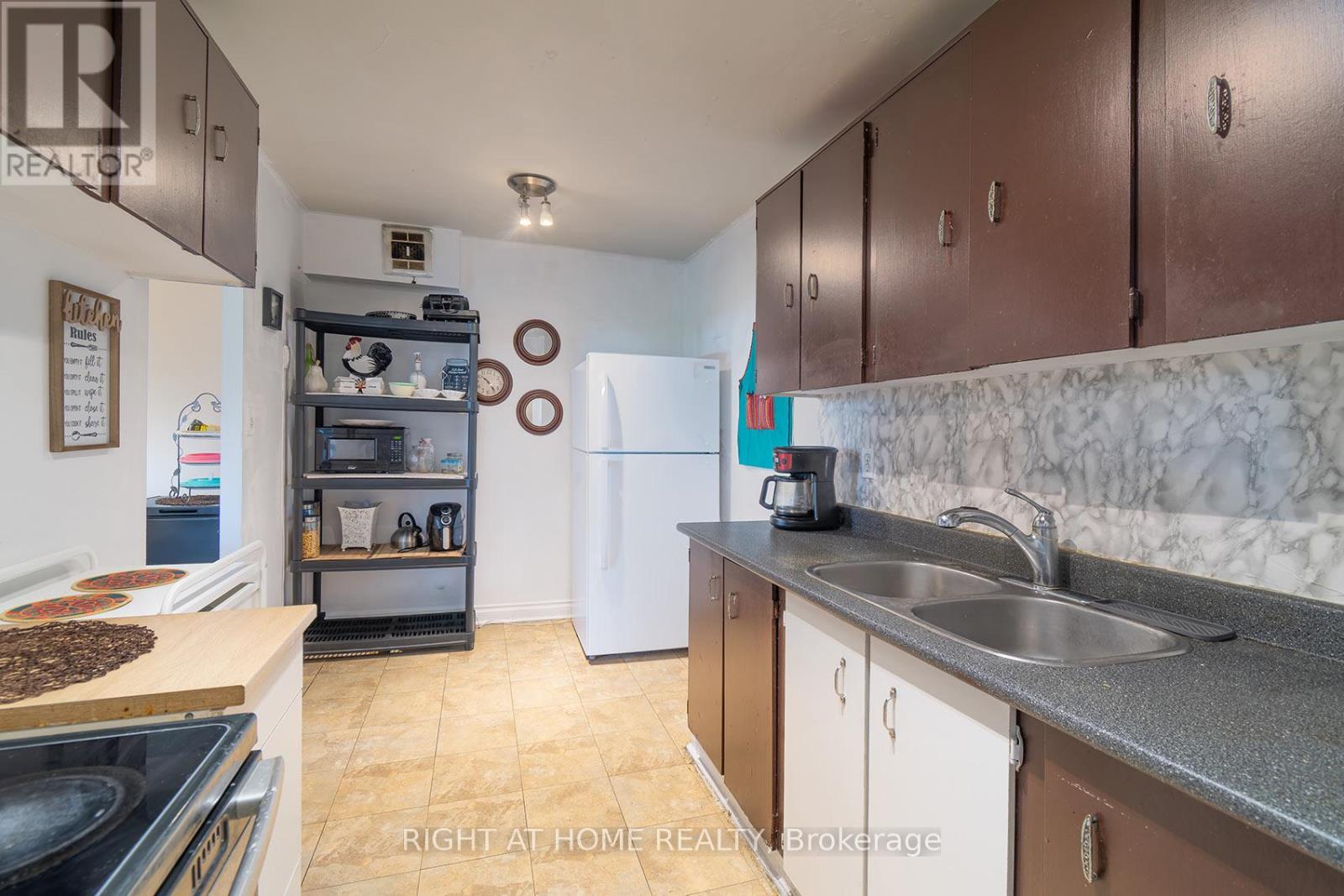 608 - 335 Driftwood Avenue, Toronto, Ontario  M3N 2P3 - Photo 14 - W13232372