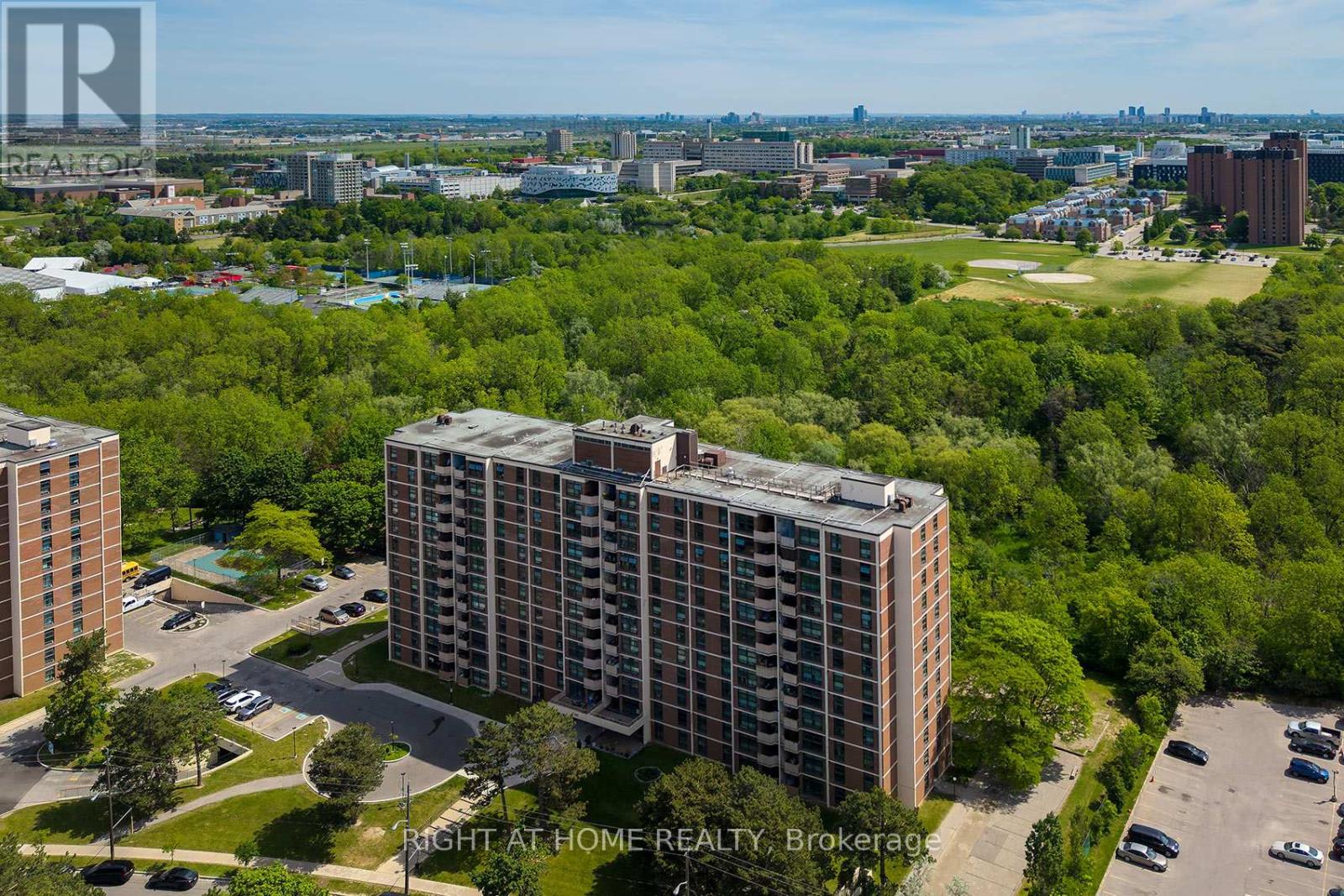 608 - 335 Driftwood Avenue, Toronto, Ontario  M3N 2P3 - Photo 3 - W13232372