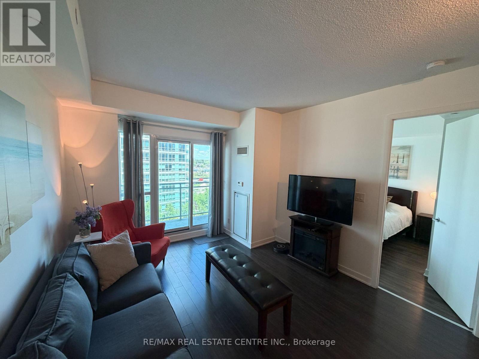 933 - 165 Legion Road N, Toronto, Ontario  M8Y 0B3 - Photo 29 - W13232406