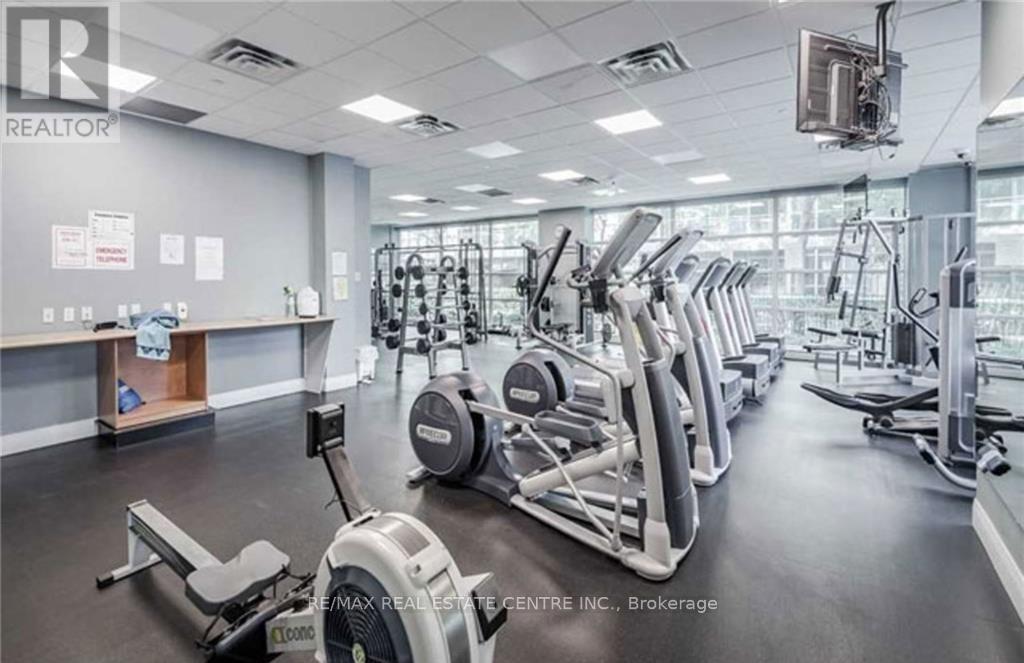 933 - 165 Legion Road N, Toronto, Ontario  M8Y 0B3 - Photo 38 - W13232406