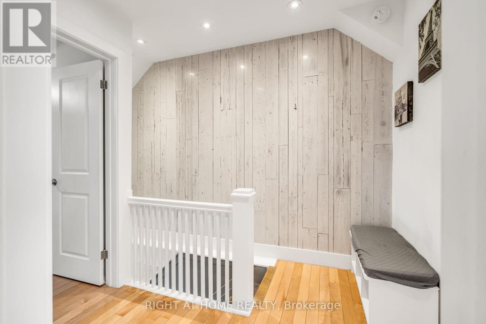 12 Porter Avenue, Toronto, Ontario  M6N 2G9 - Photo 25 - W13232460