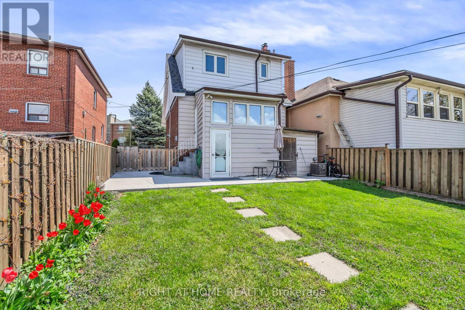 12 Porter Avenue, Toronto, Ontario  M6N 2G9 - Photo 49 - W13232460