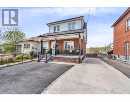 12 PORTER AVENUE, Toronto, Ontario