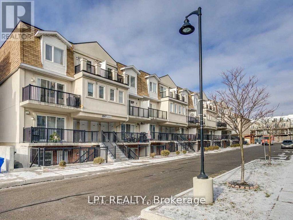 2059 - 3047 FINCH AVENUE, Toronto, Ontario
