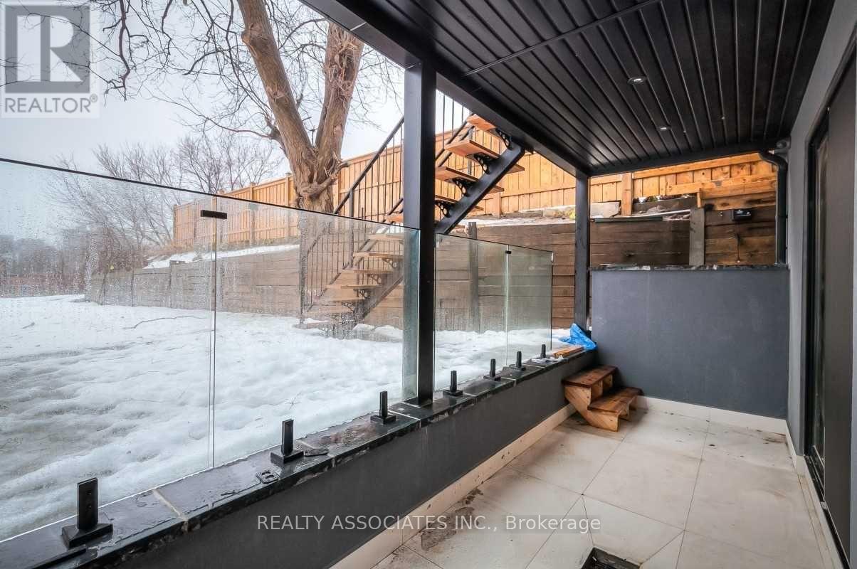 Unit 1a - 31 Ennerdale Road, Toronto, Ontario  M6E 4C2 - Photo 21 - W13232468