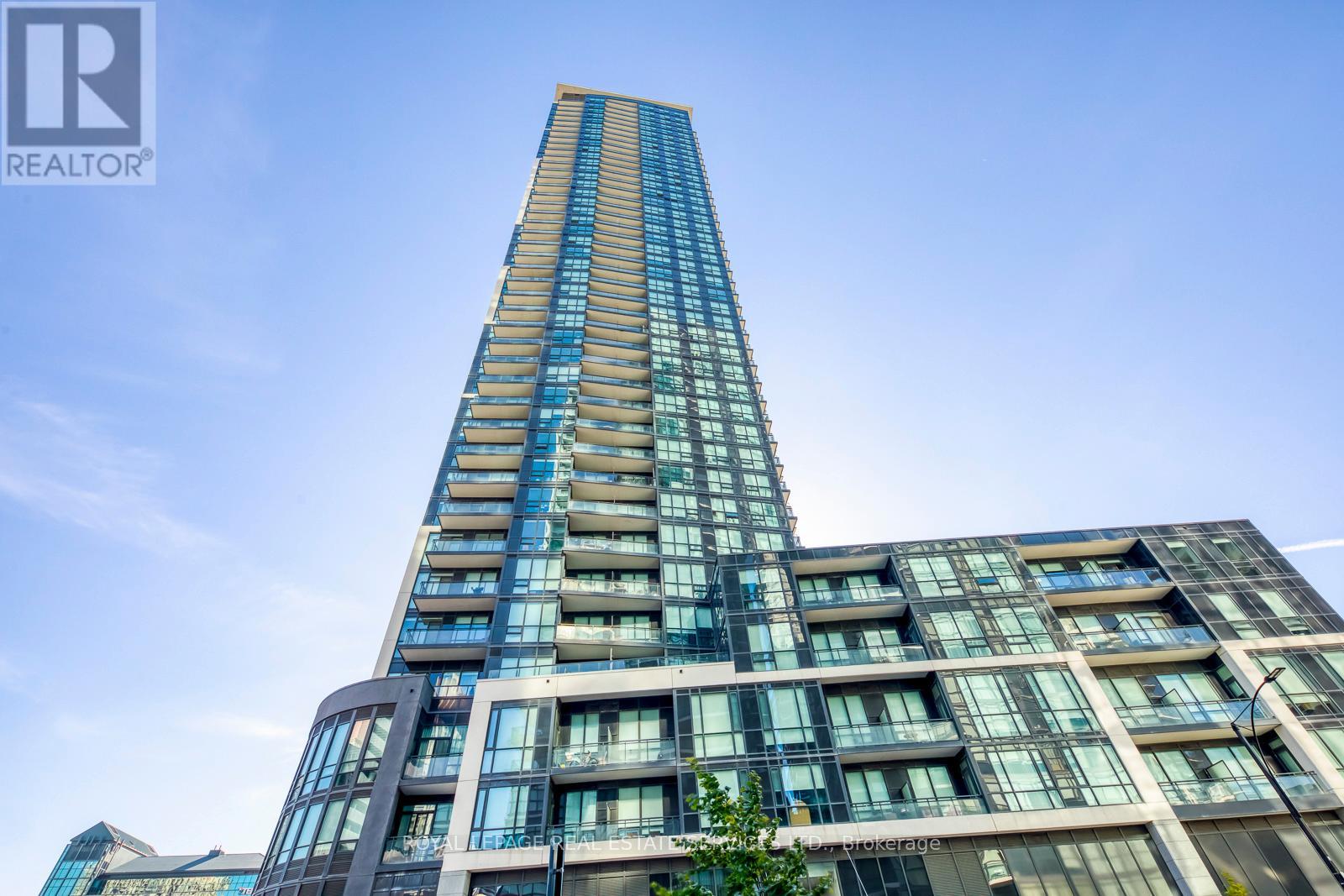 610 - 510 Curran Place, Mississauga, Ontario  L5B 0J8 - Photo 2 - W13232508