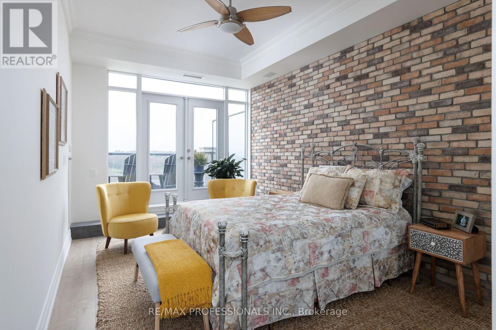 Ph3 - 9 Burnhamthorpe Crescent, Toronto, Ontario  M9A 0A6 - Photo 27 - W13224532