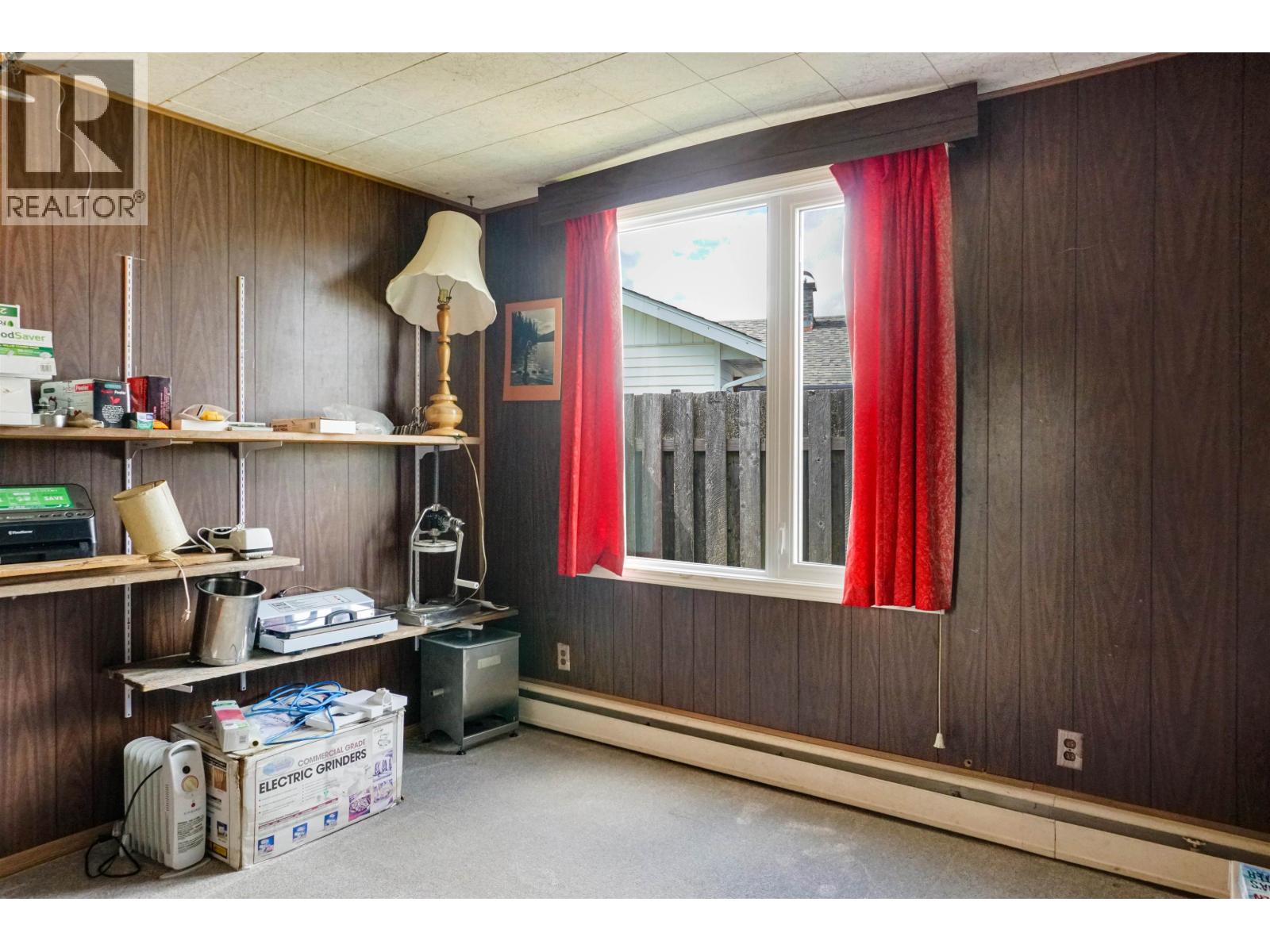 33 Swannell Street, Kitimat, British Columbia  V8C 1H2 - Photo 15 - R3131497