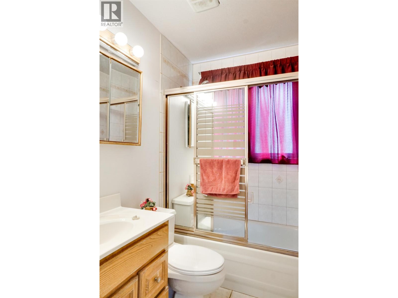 33 Swannell Street, Kitimat, British Columbia  V8C 1H2 - Photo 16 - R3131497