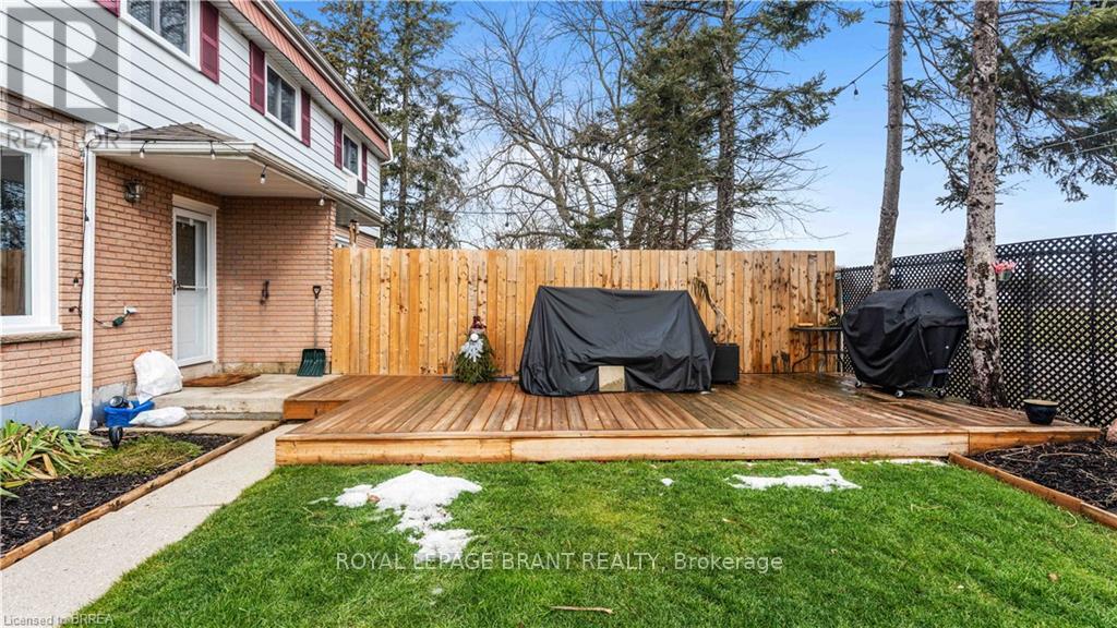 C - 52 Ewing Drive, Brantford, Ontario  N3R 5H8 - Photo 4 - X13232456