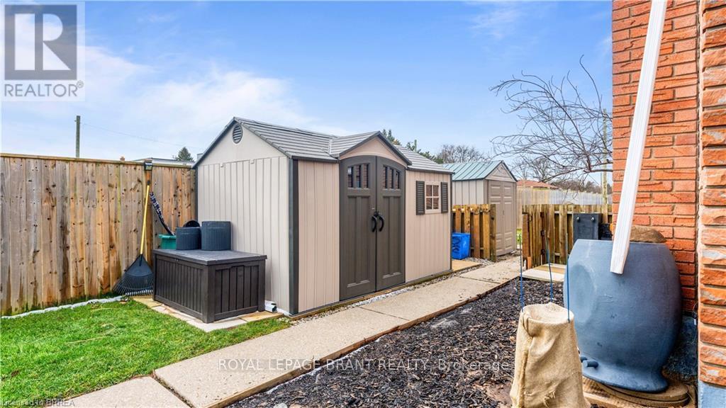 C - 52 Ewing Drive, Brantford, Ontario  N3R 5H8 - Photo 7 - X13232456