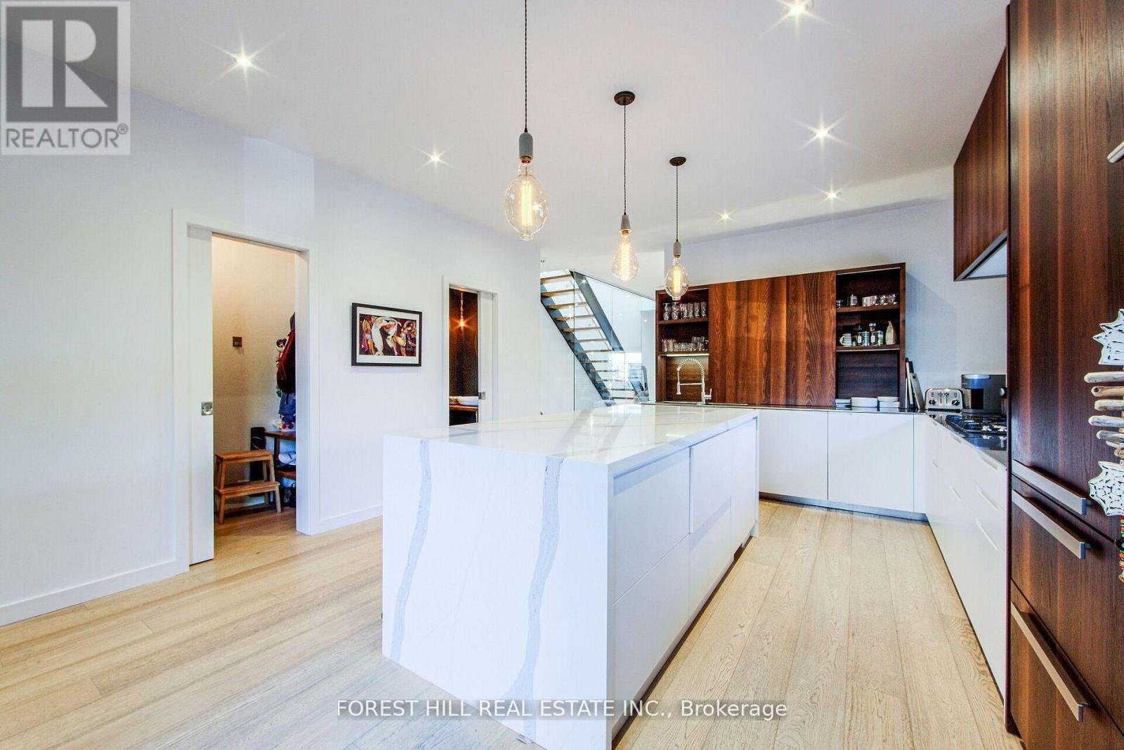 257 Manor Road E, Toronto, Ontario  M4S 1S1 - Photo 12 - C13228316