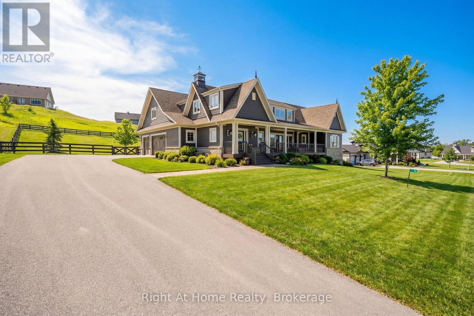 16 Gelderland Crescent, Oro-Medonte, Ontario  L0K 1E0 - Photo 1 - S13232588