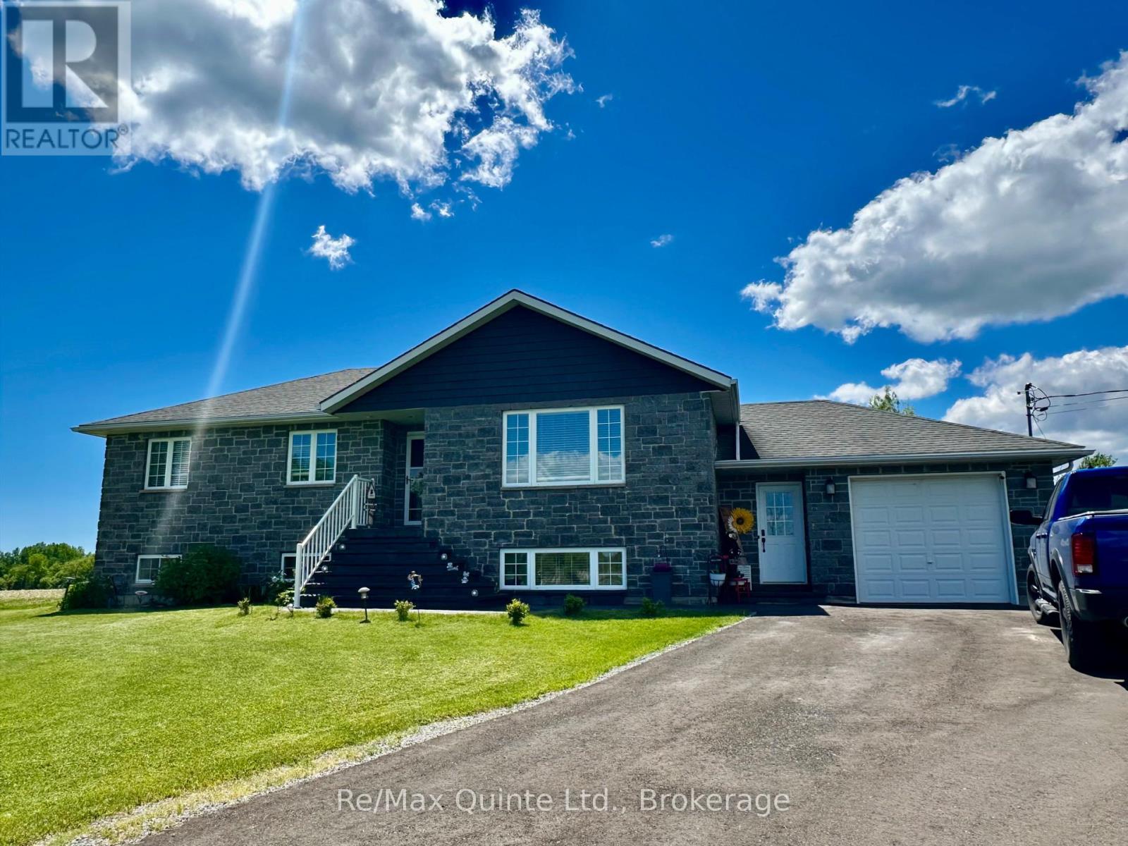566 Huff Road S, Brighton, Ontario  K0K 1H0 - Photo 1 - X13232564