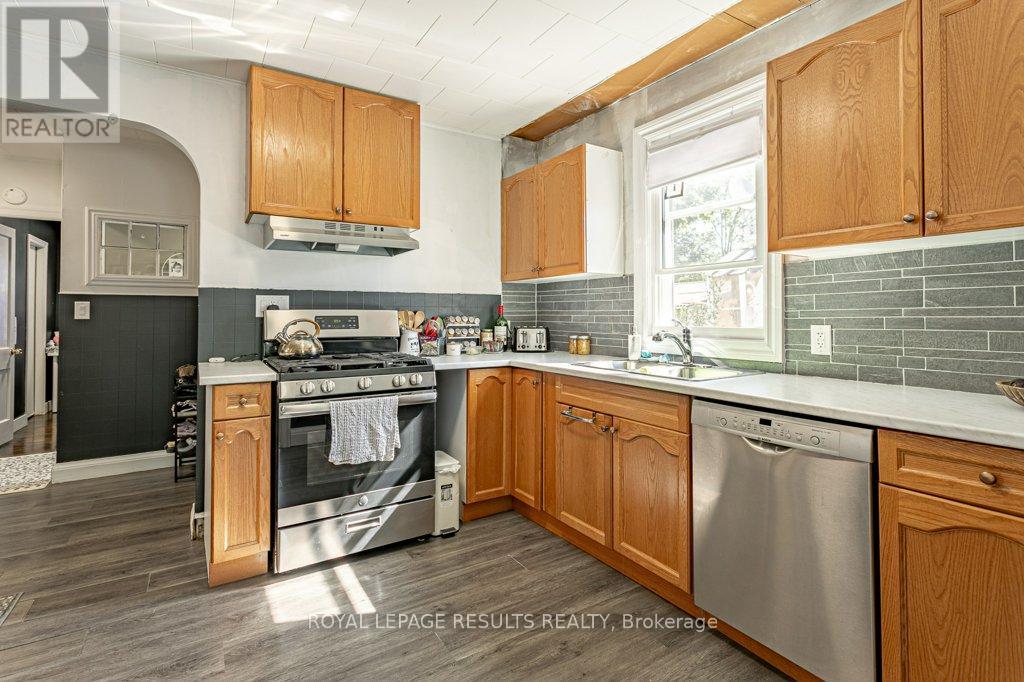 14 Rodgers Street, Tillsonburg, Ontario  N4G 1G2 - Photo 6 - X13232578