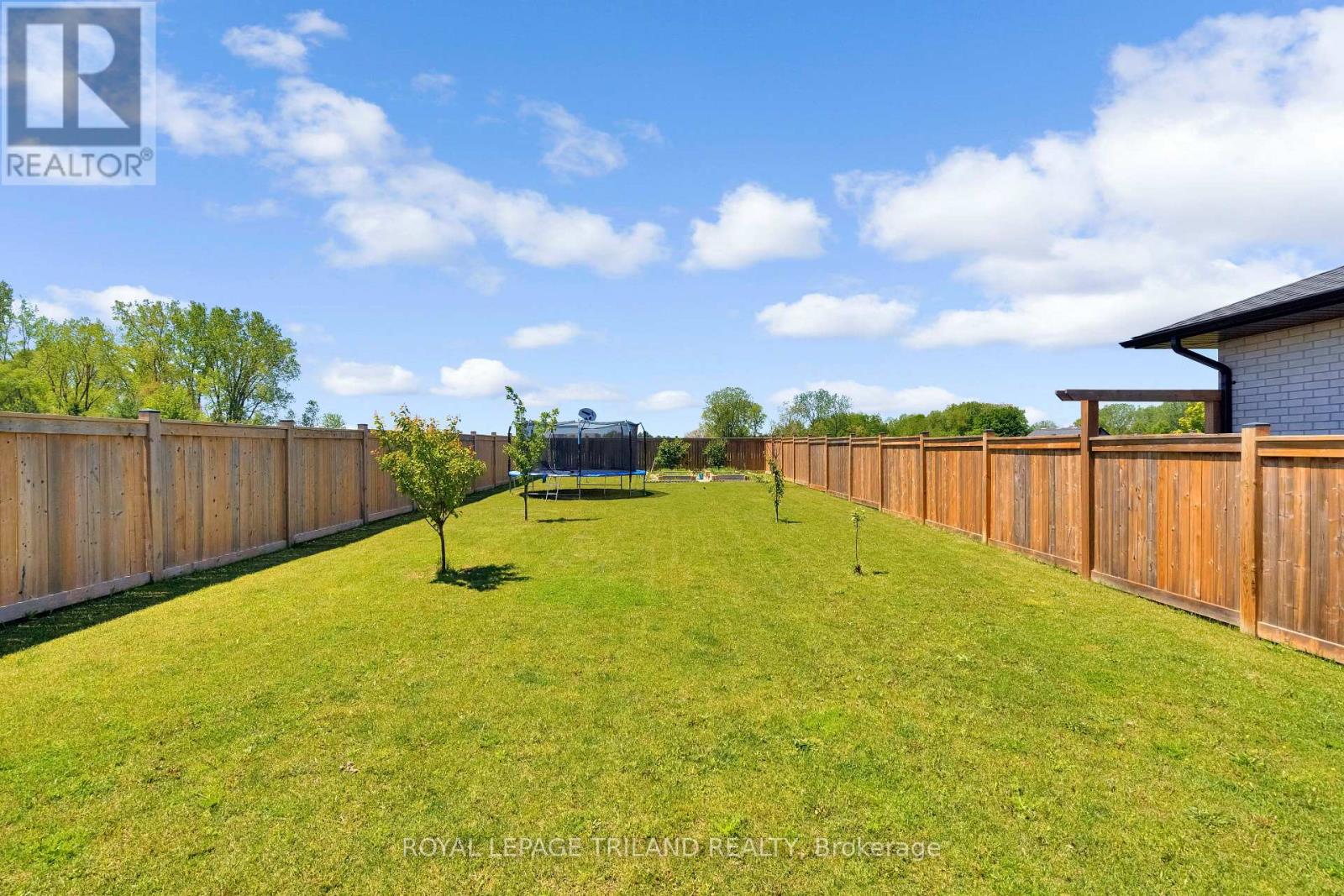114 Benjamin Parkway, St. Thomas, Ontario  N5R 0L6 - Photo 38 - X13232650