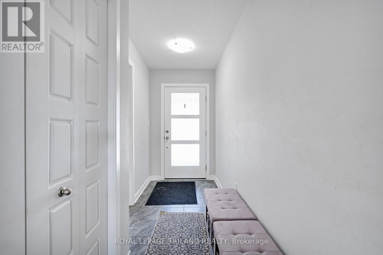 114 Benjamin Parkway, St. Thomas, Ontario  N5R 0L6 - Photo 4 - X13232650