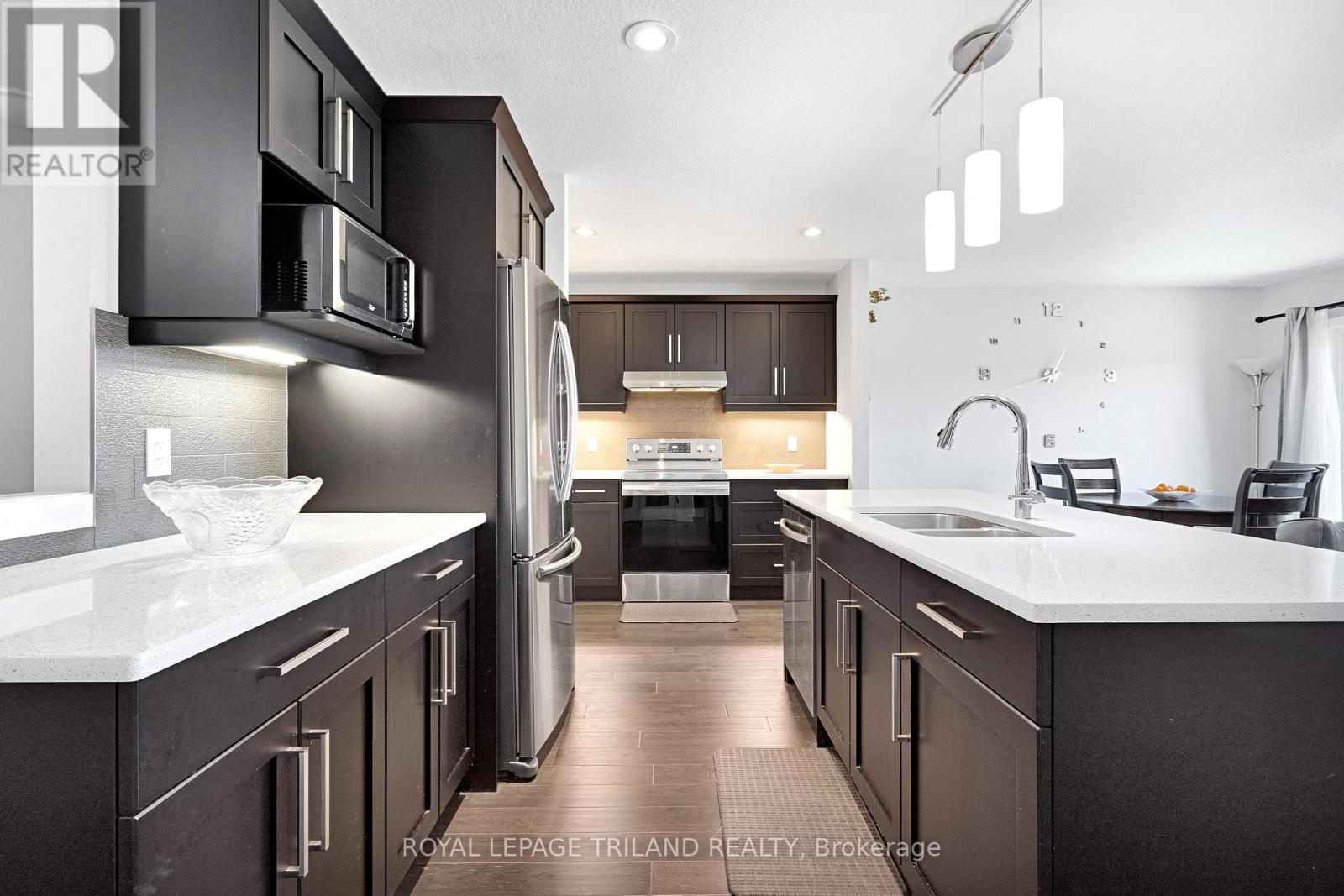 114 Benjamin Parkway, St. Thomas, Ontario  N5R 0L6 - Photo 6 - X13232650