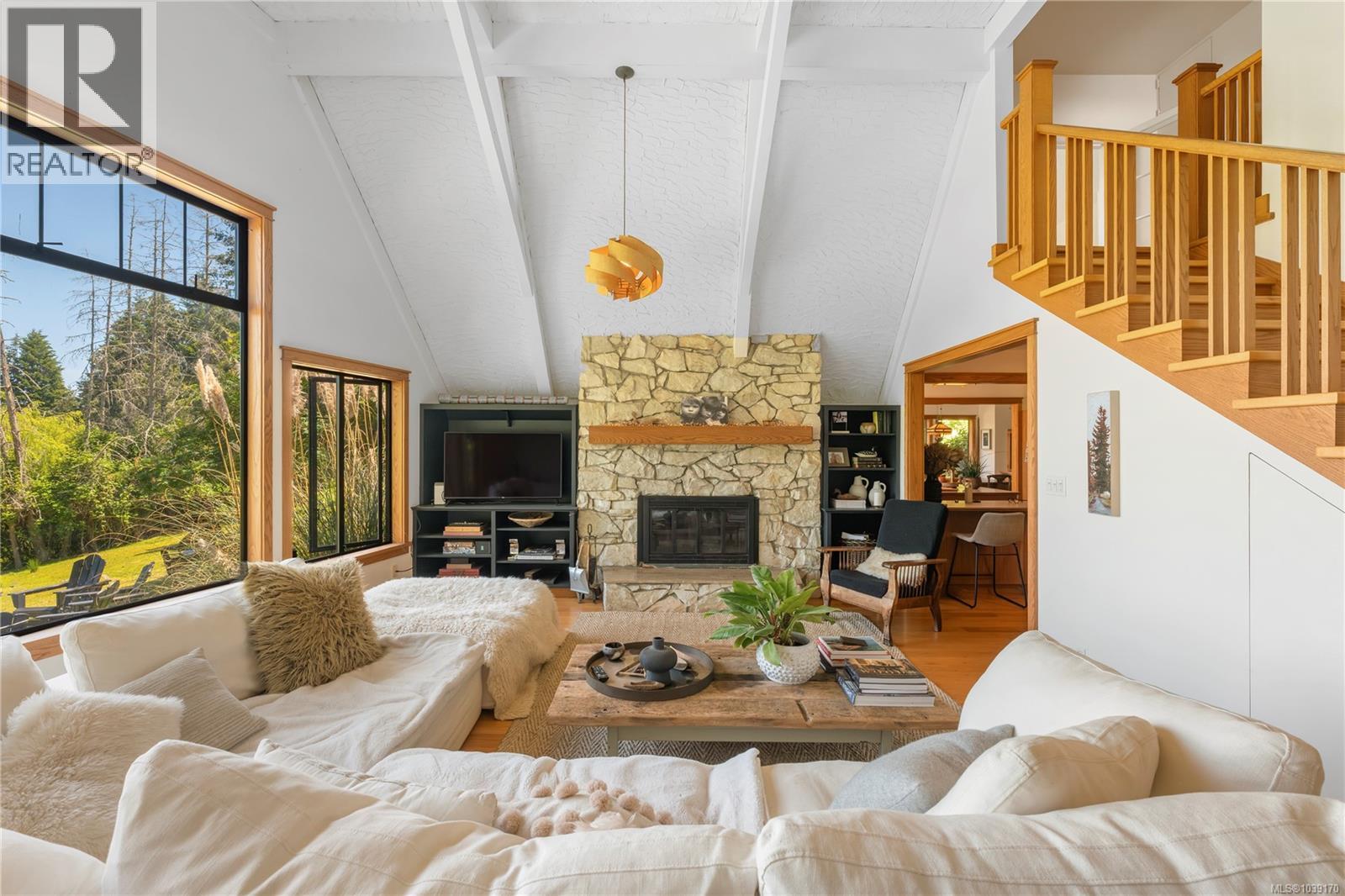 133 Arnell Way, Salt Spring, British Columbia  V8K 2G1 - Photo 6 - 1039170