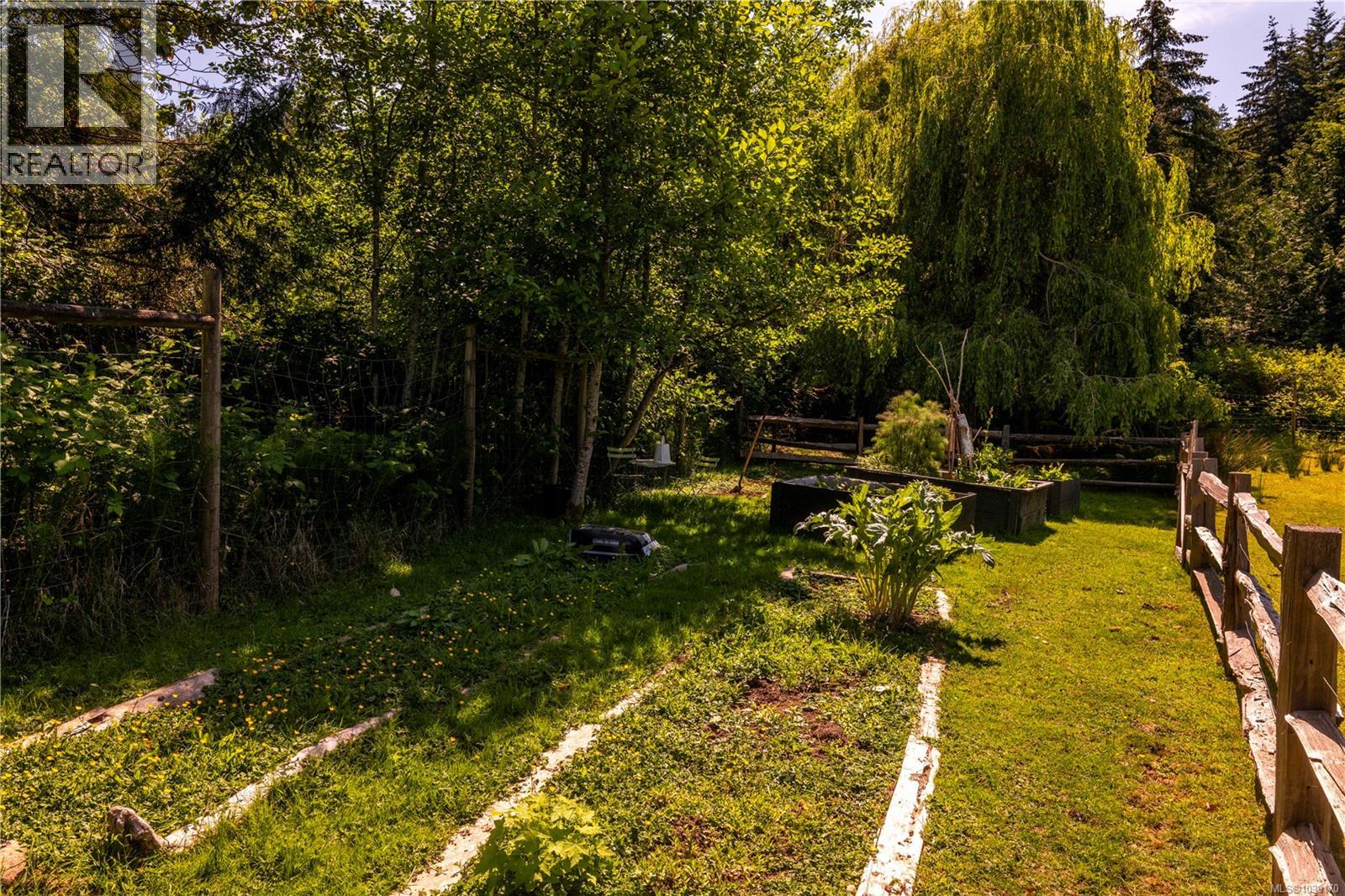 133 Arnell Way, Salt Spring, British Columbia  V8K 2G1 - Photo 34 - 1039170