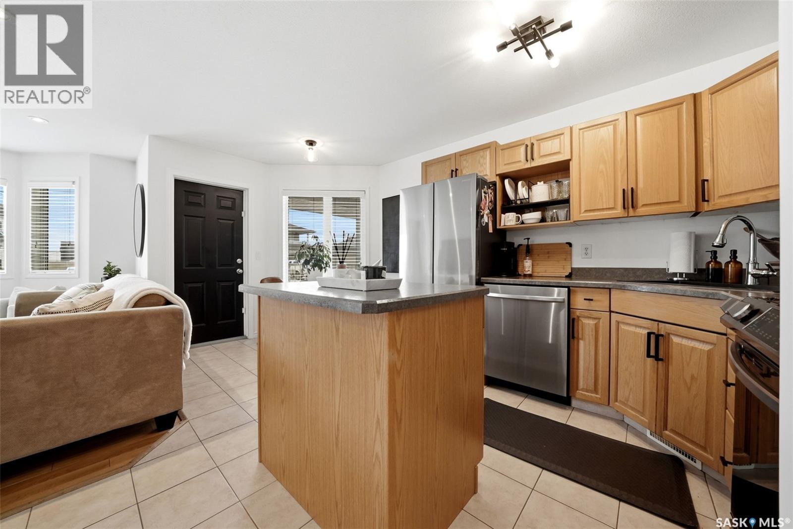 4042 Buckingham Drive, Regina, Saskatchewan  S4V 3A9 - Photo 11 - SK038069