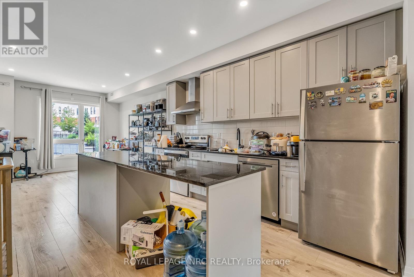 1670 Pleasure Valley Path, Oshawa, Ontario  L1G 0E3 - Photo 9 - E13232694