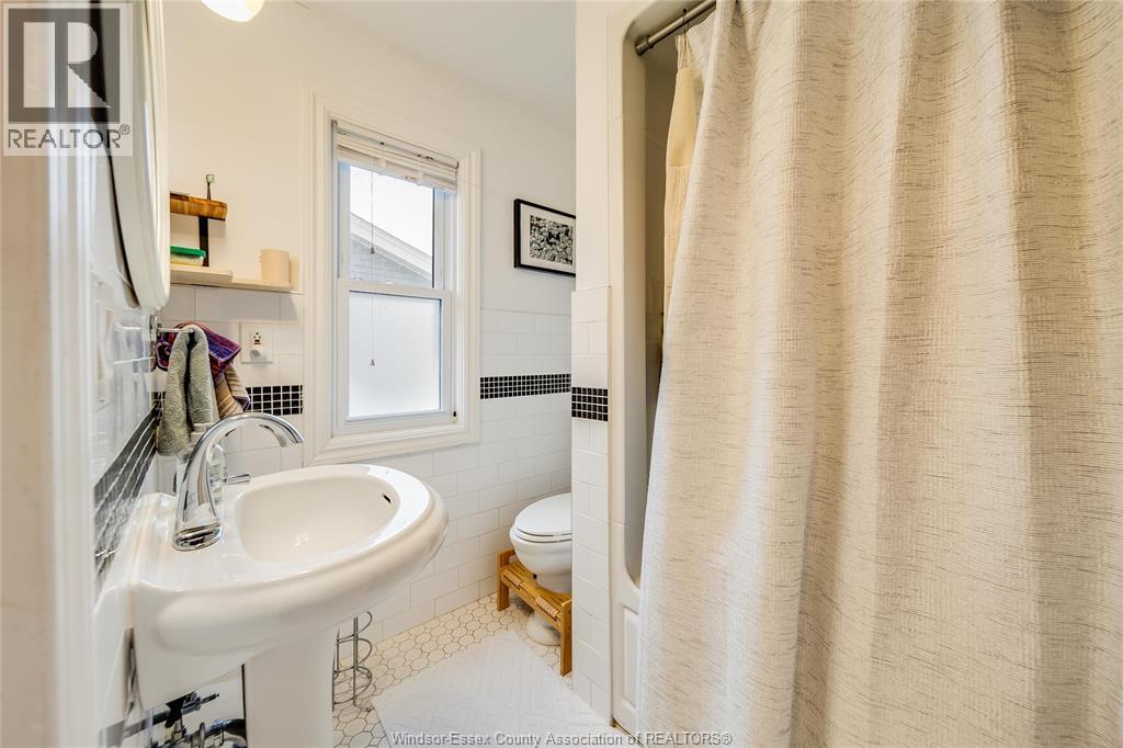 2151 Lincoln Road, Windsor, Ontario  N8W 2P9 - Photo 21 - 26012114