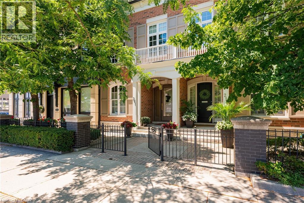 211 Church Street, Oakville, Ontario  L6J 1N4 - Photo 2 - 40835987