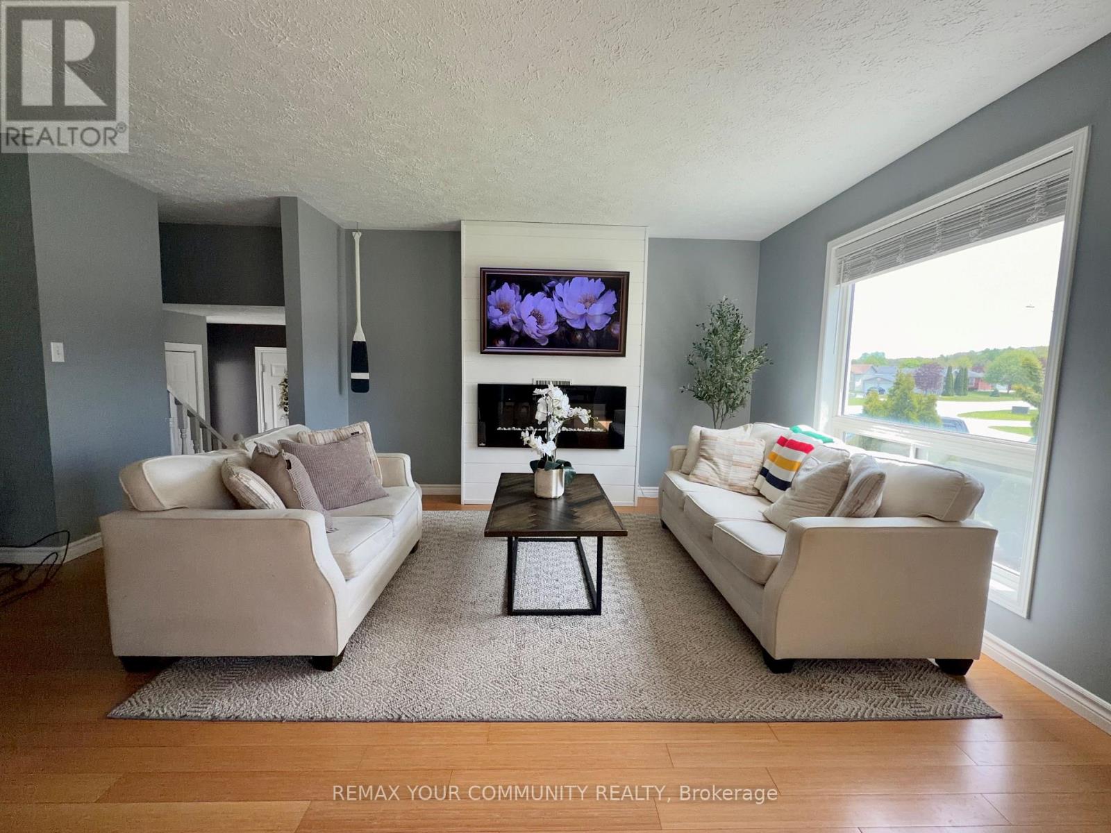 86 Oxley Drive, Penetanguishene, Ontario  L9M 1W1 - Photo 8 - S13231396